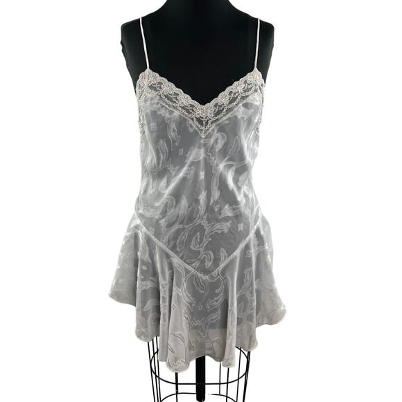 Fantasies by Morgan Taylor White Lingerie Lace Sleeveless V-Neckline Sz S Small - Picture 1 of 7